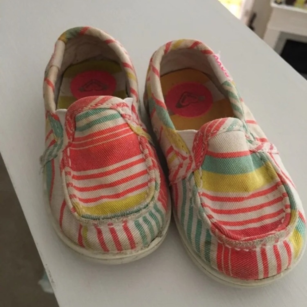Toddler girl Roxy shoes